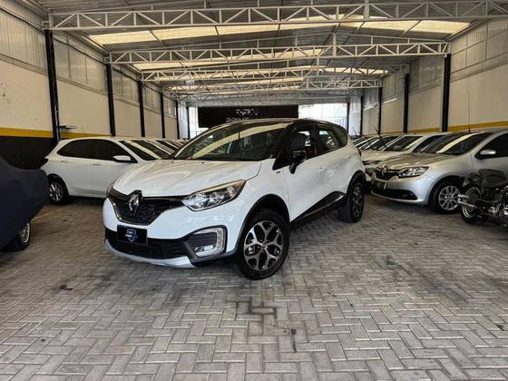 RENAULT CAPTUR 2.0 16V HI-FLEX BOSE AUTOMÁTICO